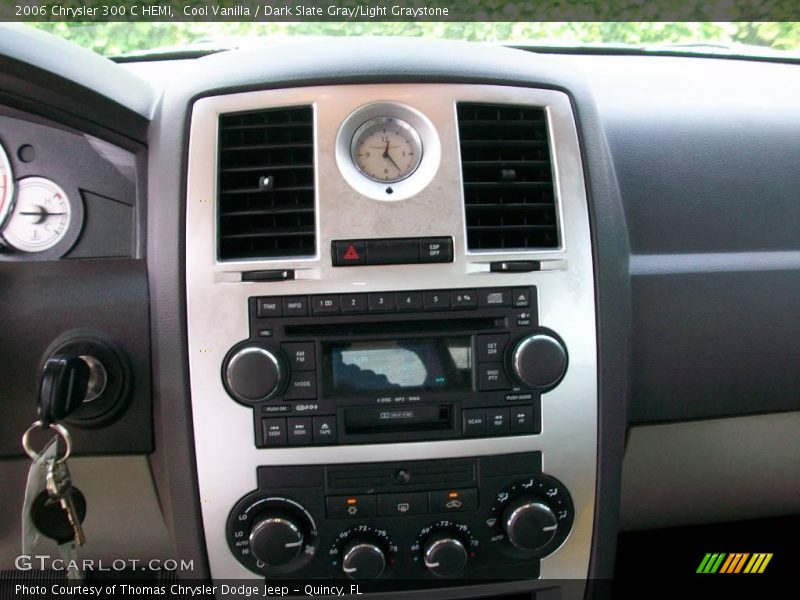 Cool Vanilla / Dark Slate Gray/Light Graystone 2006 Chrysler 300 C HEMI