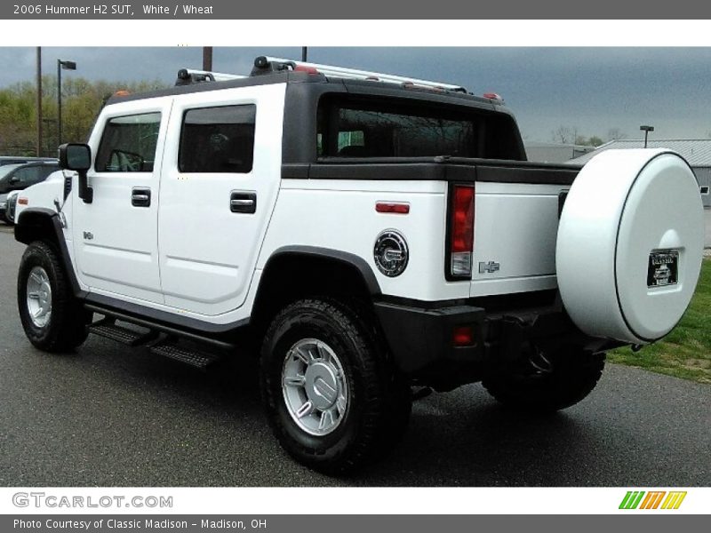 White / Wheat 2006 Hummer H2 SUT