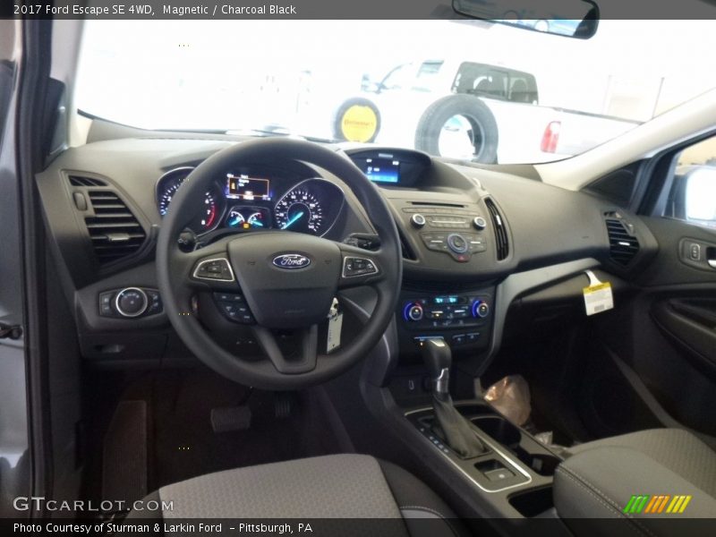 Magnetic / Charcoal Black 2017 Ford Escape SE 4WD