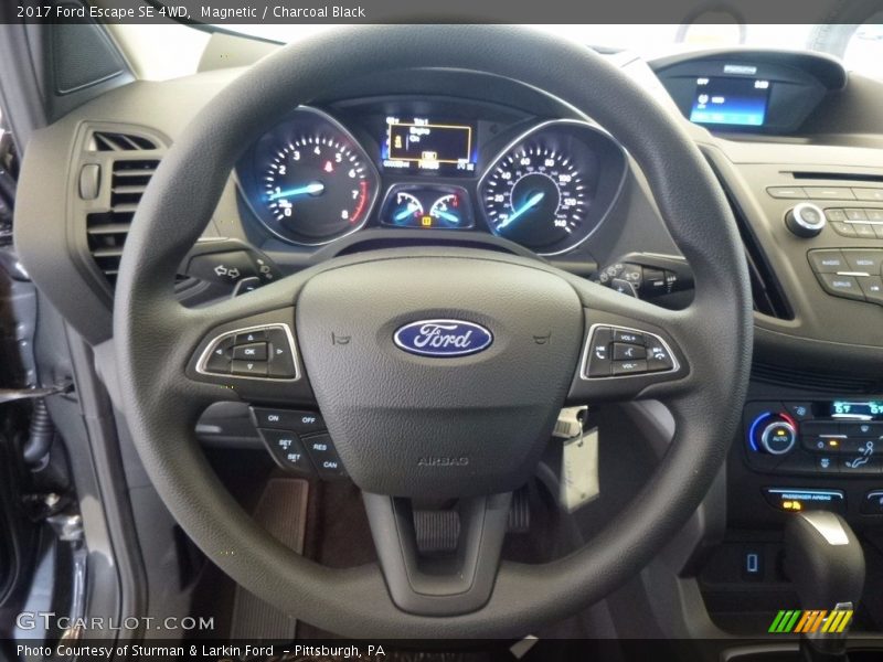 Magnetic / Charcoal Black 2017 Ford Escape SE 4WD