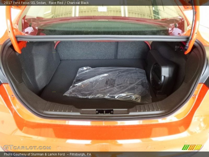 Race Red / Charcoal Black 2017 Ford Focus SEL Sedan