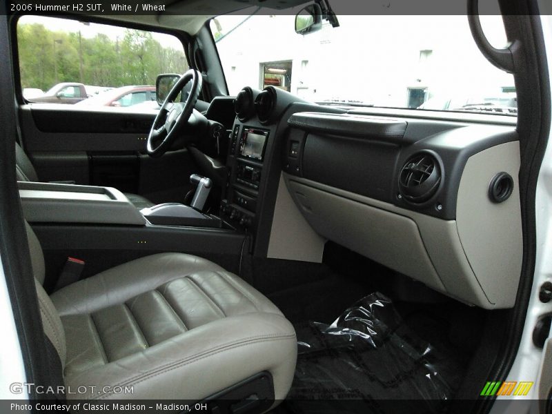 White / Wheat 2006 Hummer H2 SUT