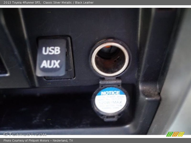 Classic Silver Metallic / Black Leather 2013 Toyota 4Runner SR5