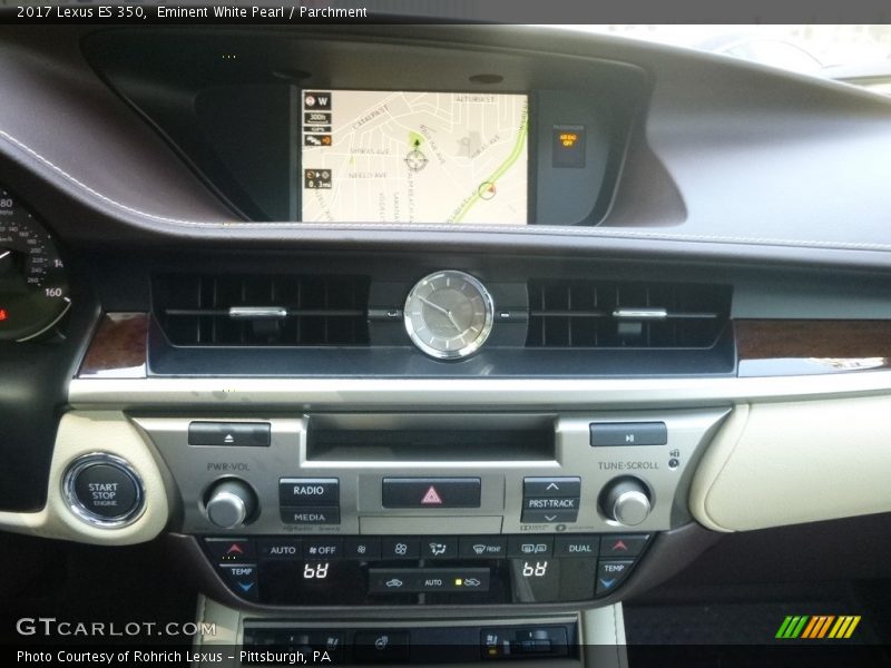 Eminent White Pearl / Parchment 2017 Lexus ES 350
