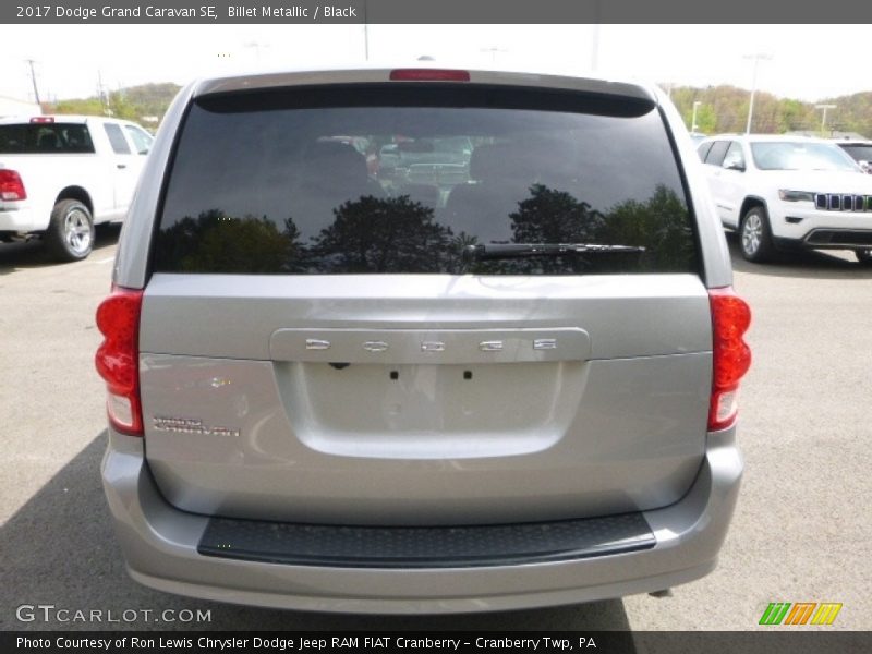 Billet Metallic / Black 2017 Dodge Grand Caravan SE