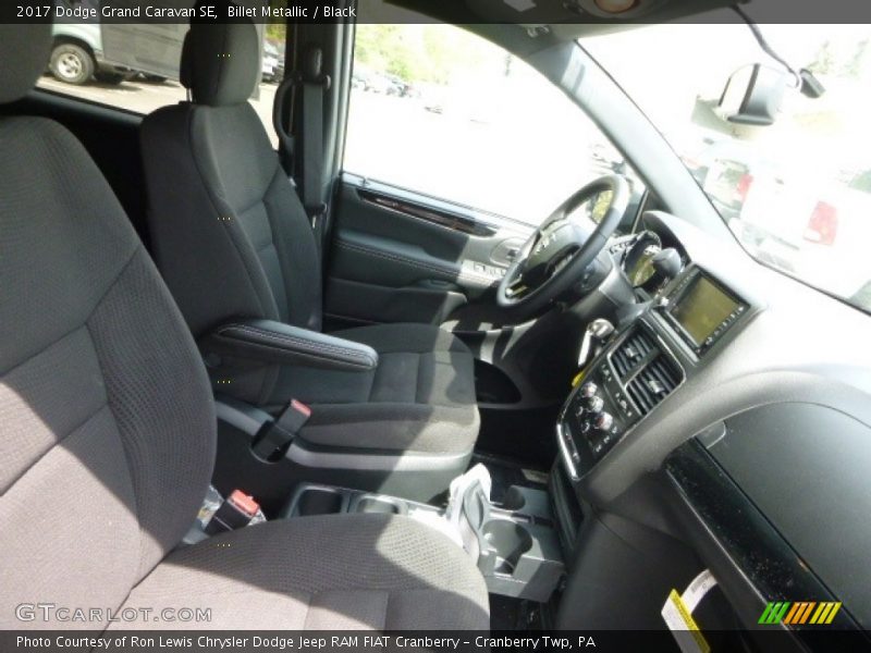 Billet Metallic / Black 2017 Dodge Grand Caravan SE