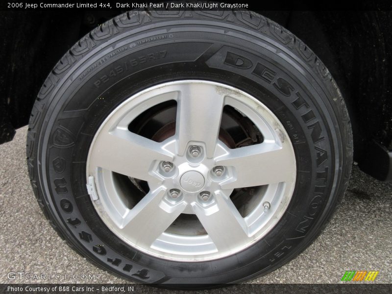 Dark Khaki Pearl / Dark Khaki/Light Graystone 2006 Jeep Commander Limited 4x4