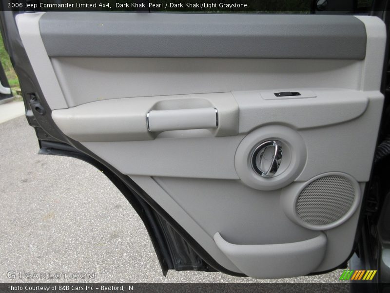 Dark Khaki Pearl / Dark Khaki/Light Graystone 2006 Jeep Commander Limited 4x4