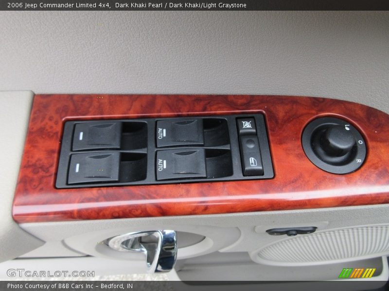 Dark Khaki Pearl / Dark Khaki/Light Graystone 2006 Jeep Commander Limited 4x4