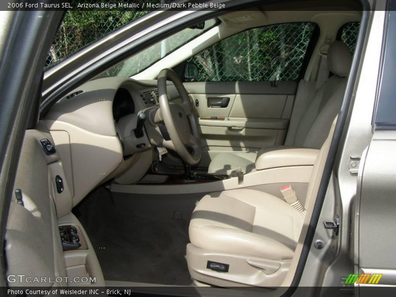 Arizona Beige Metallic / Medium/Dark Pebble Beige 2006 Ford Taurus SEL