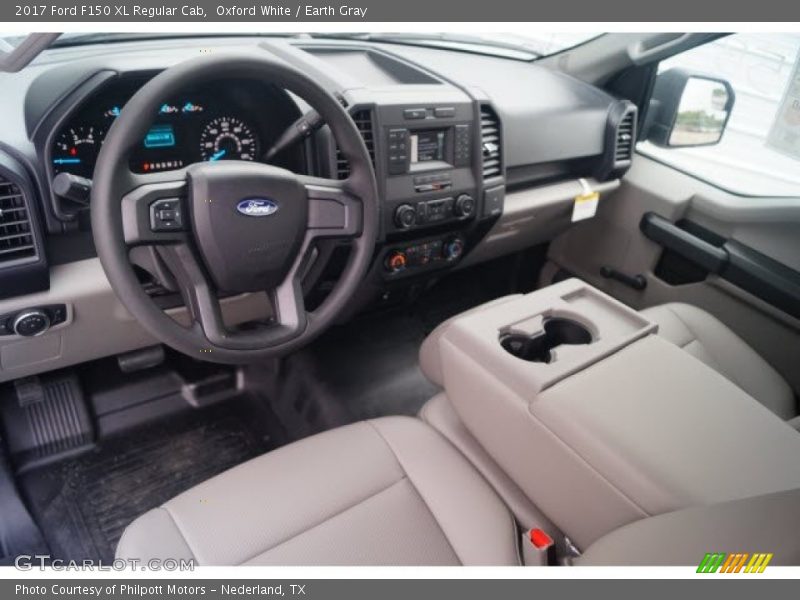 Oxford White / Earth Gray 2017 Ford F150 XL Regular Cab