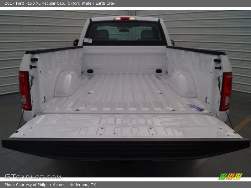 Oxford White / Earth Gray 2017 Ford F150 XL Regular Cab