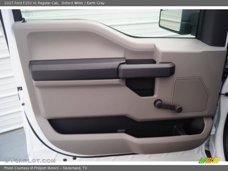 Door Panel of 2017 F150 XL Regular Cab