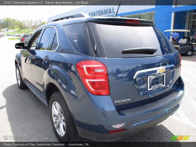 Patriot Blue Metallic / Jet Black 2017 Chevrolet Equinox LT
