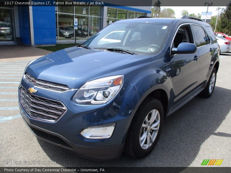 Patriot Blue Metallic / Jet Black 2017 Chevrolet Equinox LT