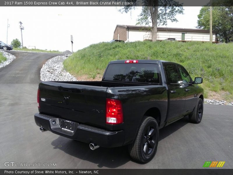 Brilliant Black Crystal Pearl / Black 2017 Ram 1500 Express Crew Cab 4x4