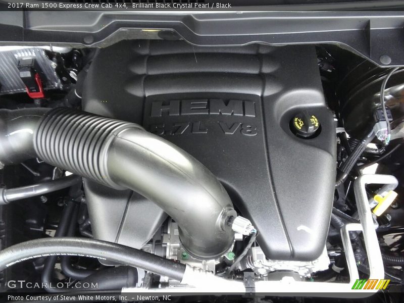 Brilliant Black Crystal Pearl / Black 2017 Ram 1500 Express Crew Cab 4x4