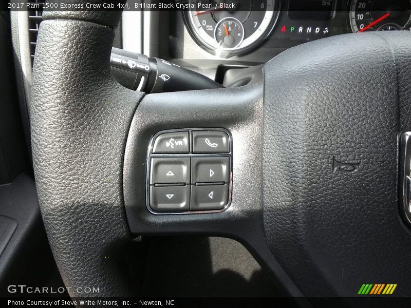 Brilliant Black Crystal Pearl / Black 2017 Ram 1500 Express Crew Cab 4x4