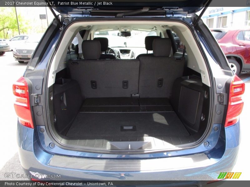 Patriot Blue Metallic / Jet Black 2017 Chevrolet Equinox LT