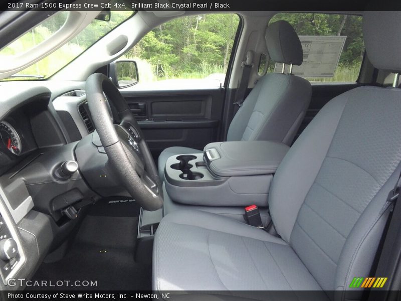 Brilliant Black Crystal Pearl / Black 2017 Ram 1500 Express Crew Cab 4x4