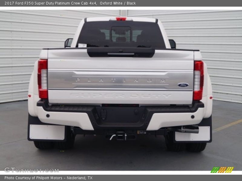 Oxford White / Black 2017 Ford F350 Super Duty Platinum Crew Cab 4x4