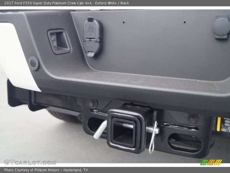 Oxford White / Black 2017 Ford F350 Super Duty Platinum Crew Cab 4x4