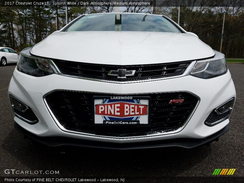 Summit White / Dark Atmosphere/Medium Atmosphere 2017 Chevrolet Cruze LT