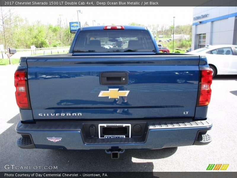 Deep Ocean Blue Metallic / Jet Black 2017 Chevrolet Silverado 1500 LT Double Cab 4x4