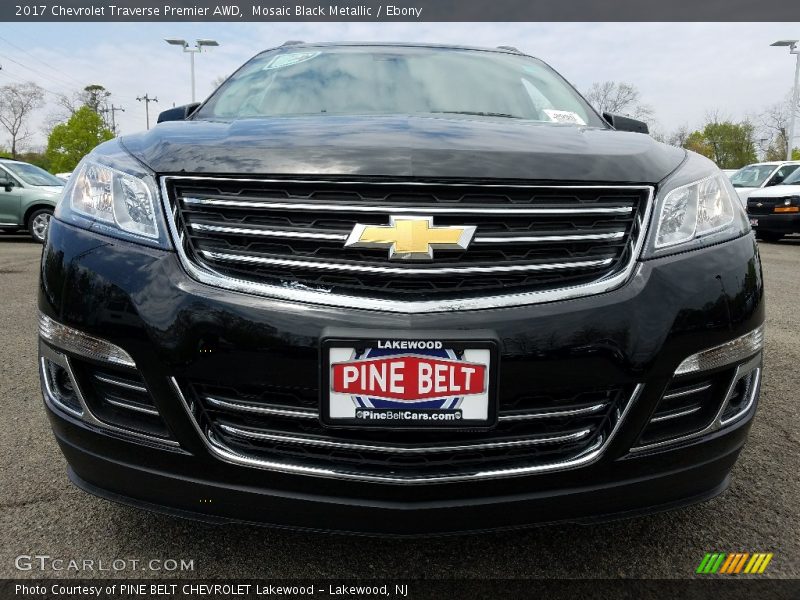 Mosaic Black Metallic / Ebony 2017 Chevrolet Traverse Premier AWD