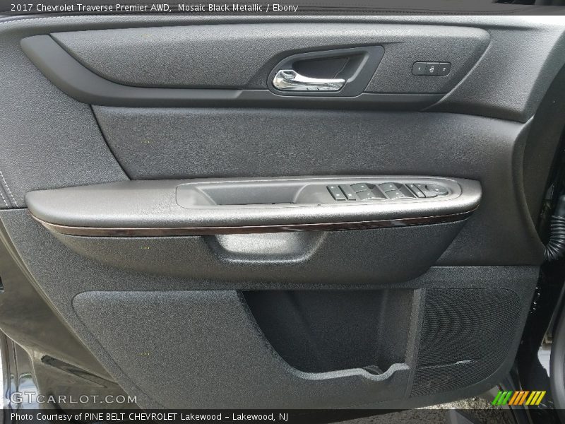 Mosaic Black Metallic / Ebony 2017 Chevrolet Traverse Premier AWD