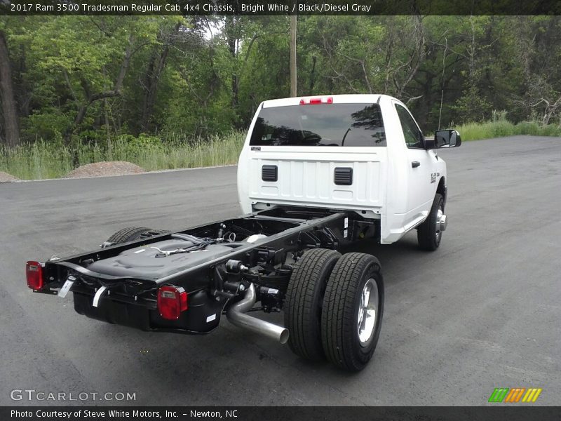 Bright White / Black/Diesel Gray 2017 Ram 3500 Tradesman Regular Cab 4x4 Chassis