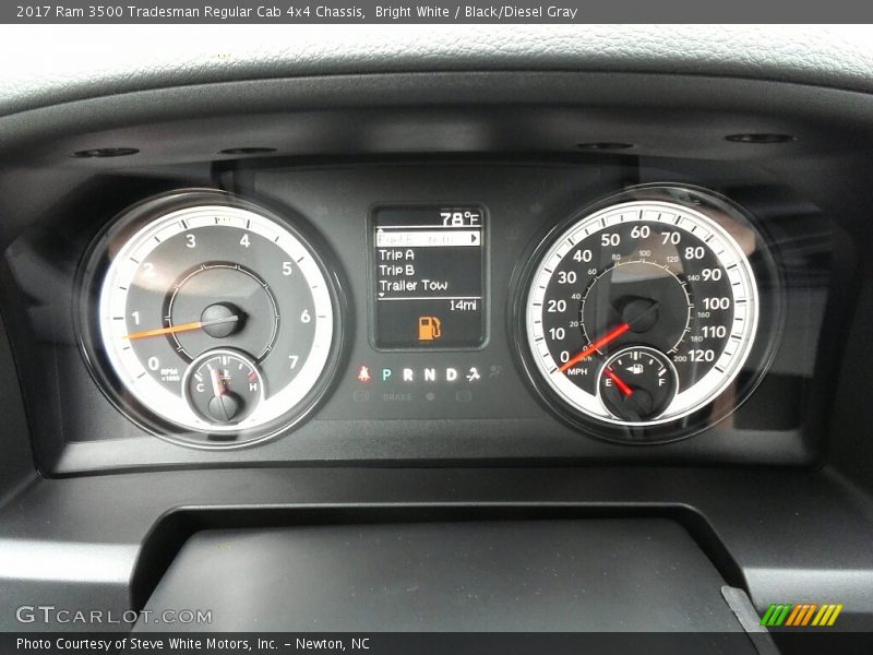 Bright White / Black/Diesel Gray 2017 Ram 3500 Tradesman Regular Cab 4x4 Chassis