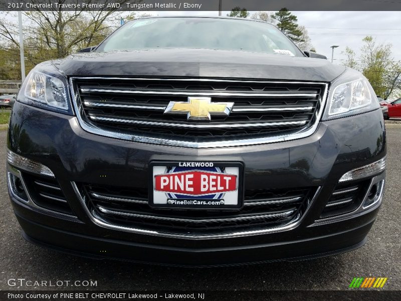 Tungsten Metallic / Ebony 2017 Chevrolet Traverse Premier AWD