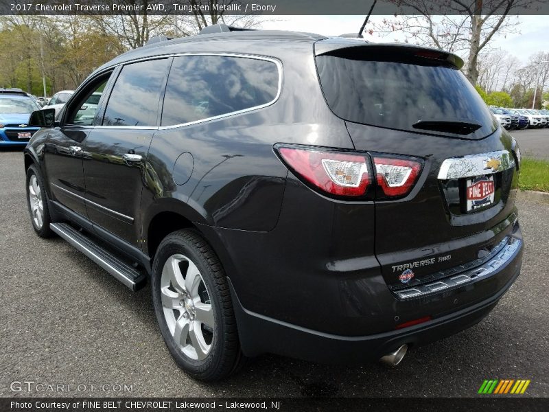 Tungsten Metallic / Ebony 2017 Chevrolet Traverse Premier AWD