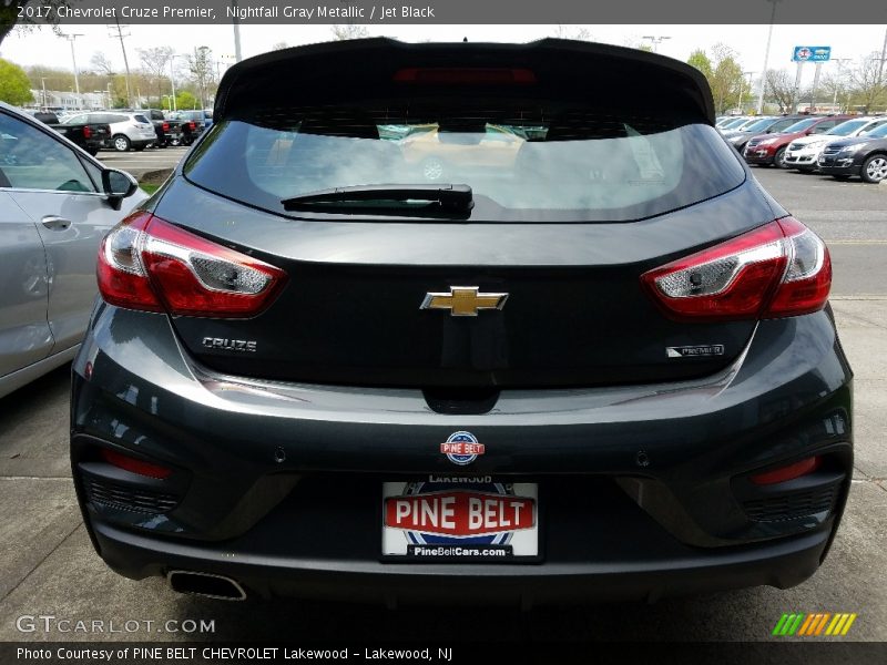 Nightfall Gray Metallic / Jet Black 2017 Chevrolet Cruze Premier