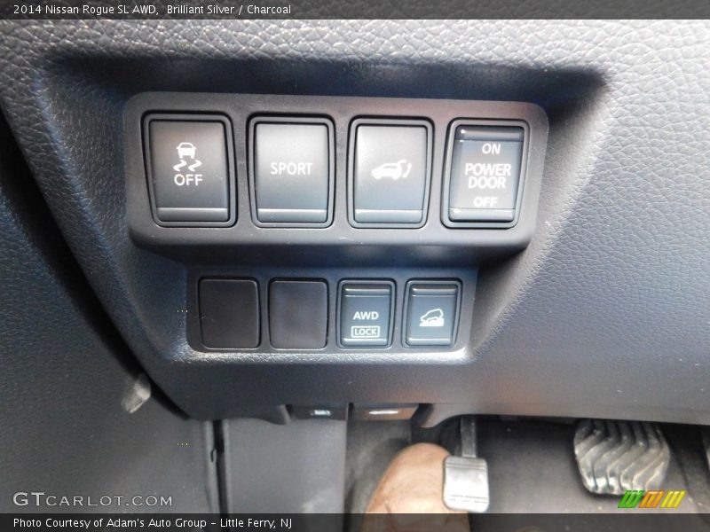 Brilliant Silver / Charcoal 2014 Nissan Rogue SL AWD