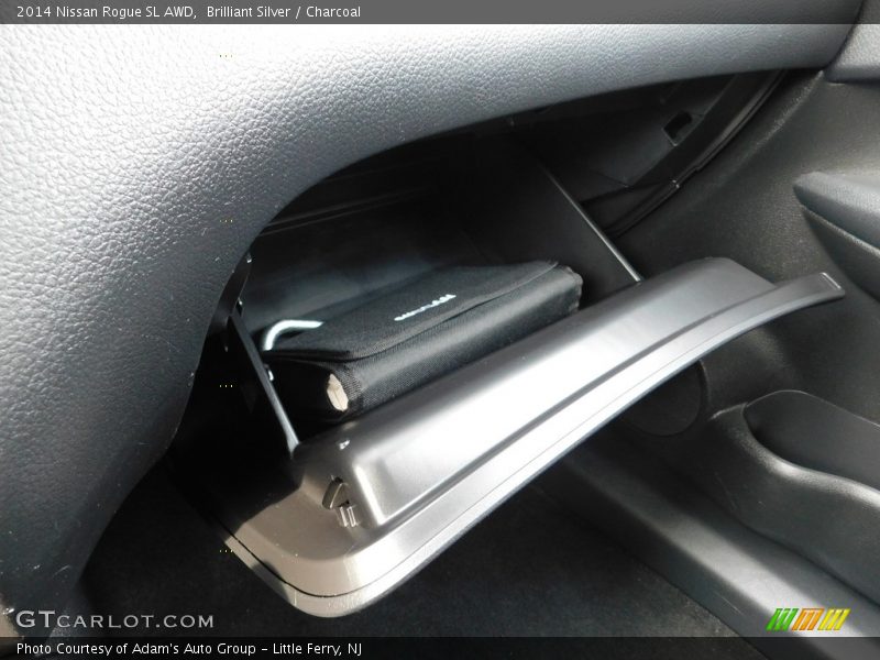 Brilliant Silver / Charcoal 2014 Nissan Rogue SL AWD
