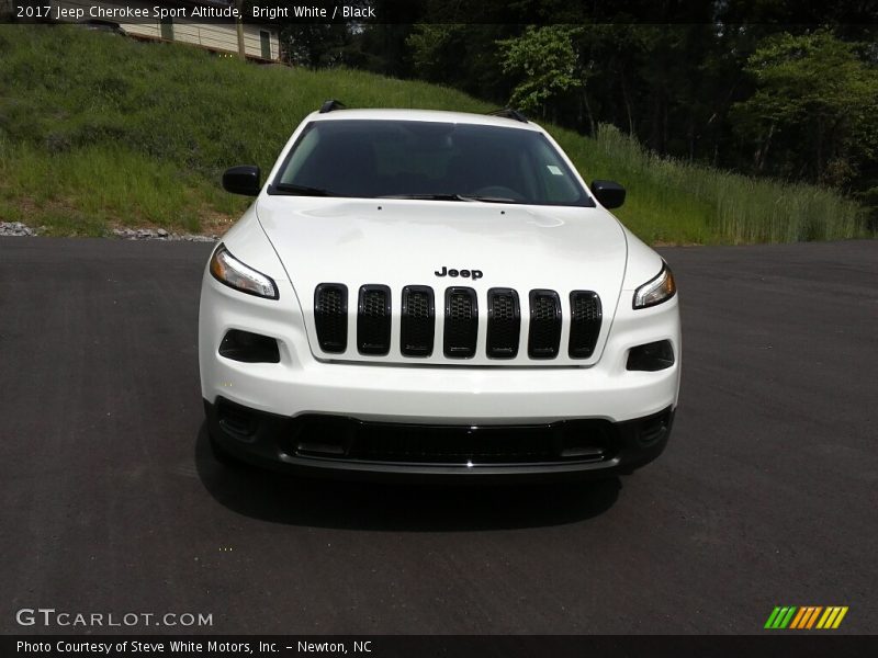 Bright White / Black 2017 Jeep Cherokee Sport Altitude