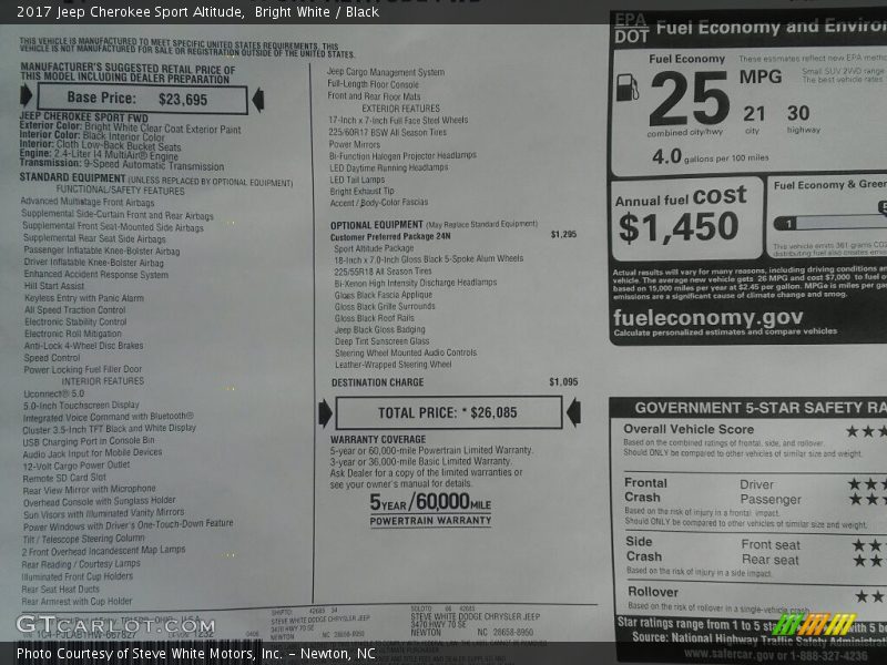 Bright White / Black 2017 Jeep Cherokee Sport Altitude