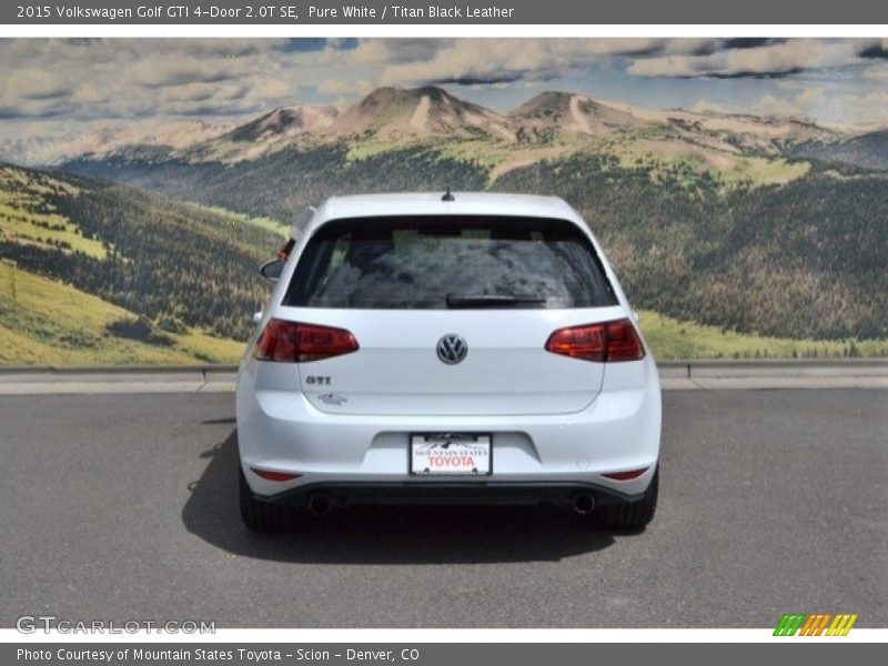 Pure White / Titan Black Leather 2015 Volkswagen Golf GTI 4-Door 2.0T SE