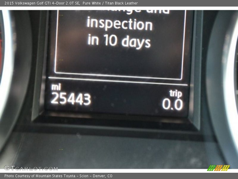 Pure White / Titan Black Leather 2015 Volkswagen Golf GTI 4-Door 2.0T SE