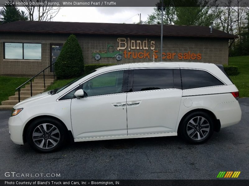 White Diamond Pearl / Truffle 2014 Honda Odyssey Touring