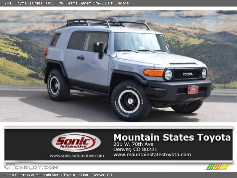 Trail Teams Cement Gray / Dark Charcoal 2013 Toyota FJ Cruiser 4WD