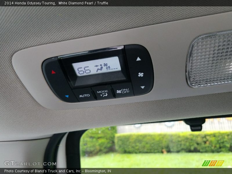 White Diamond Pearl / Truffle 2014 Honda Odyssey Touring