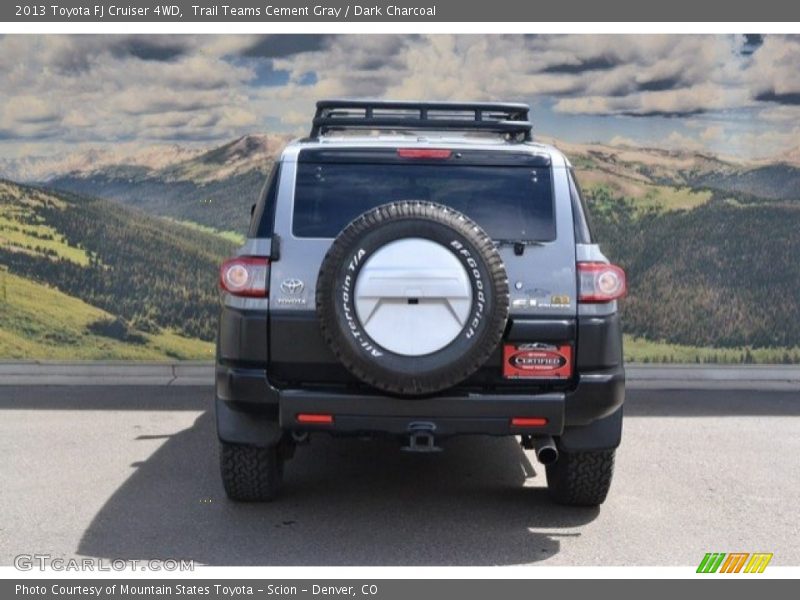 Trail Teams Cement Gray / Dark Charcoal 2013 Toyota FJ Cruiser 4WD