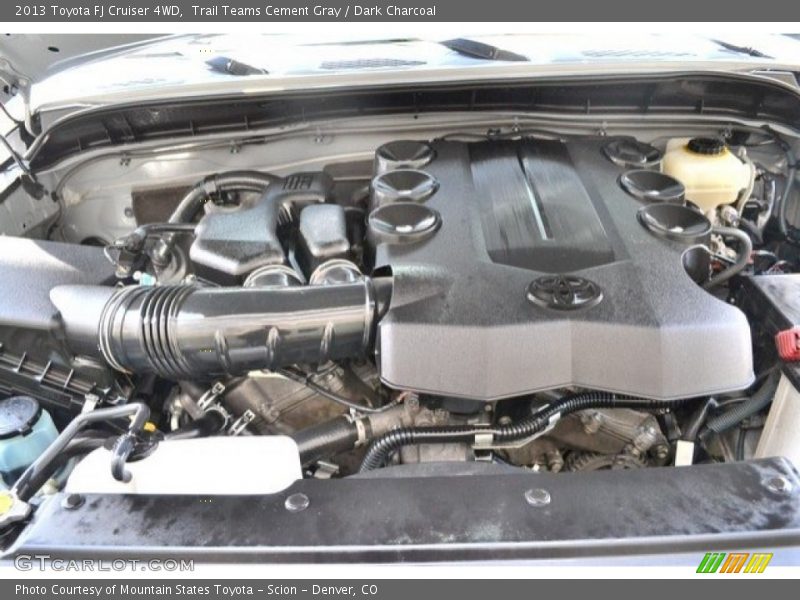 Trail Teams Cement Gray / Dark Charcoal 2013 Toyota FJ Cruiser 4WD