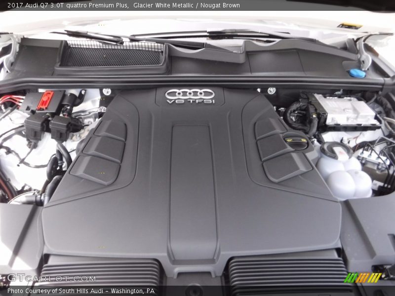 Glacier White Metallic / Nougat Brown 2017 Audi Q7 3.0T quattro Premium Plus