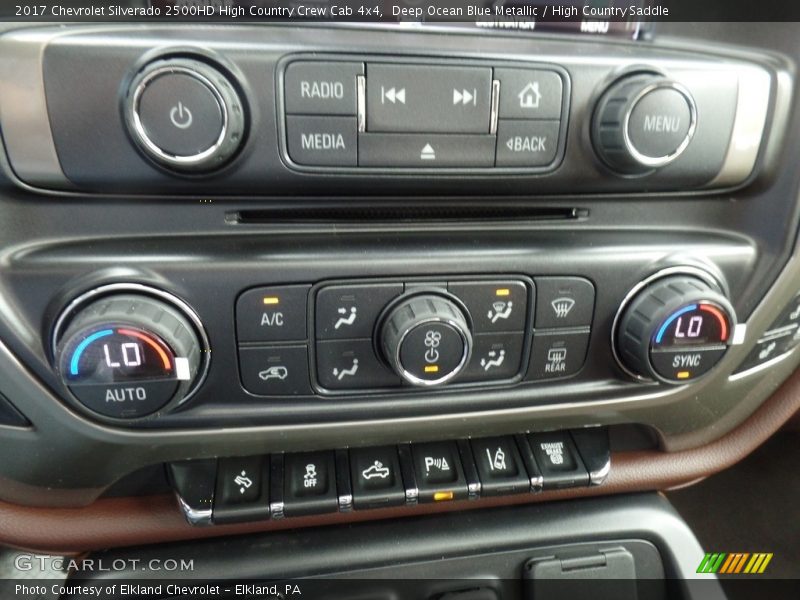 Controls of 2017 Silverado 2500HD High Country Crew Cab 4x4