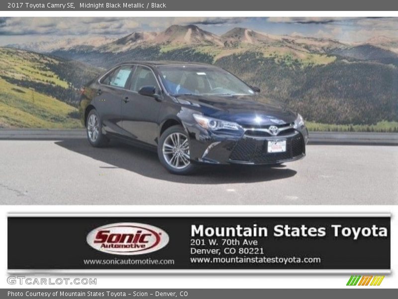 Midnight Black Metallic / Black 2017 Toyota Camry SE