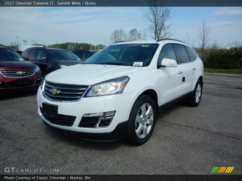Summit White / Ebony 2017 Chevrolet Traverse LT